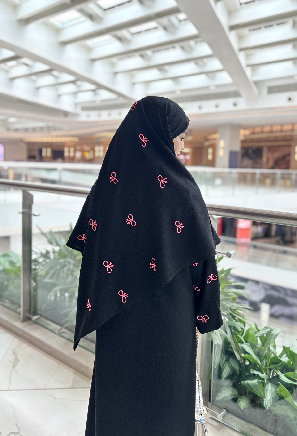 Bow Abaya (Black) - Image 3