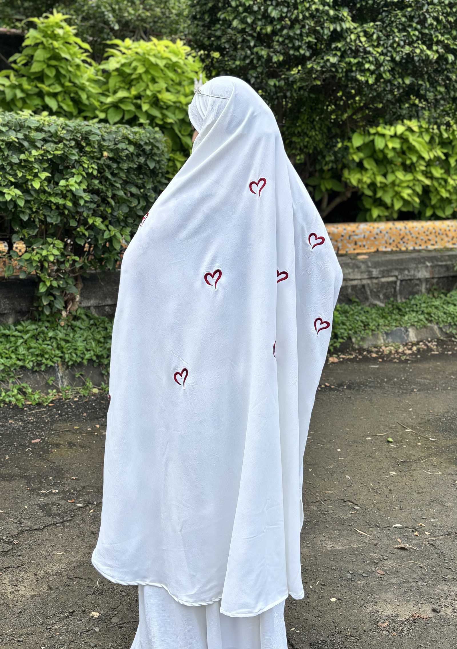 Qalb Shehwar Jilbab (White) - Image 6