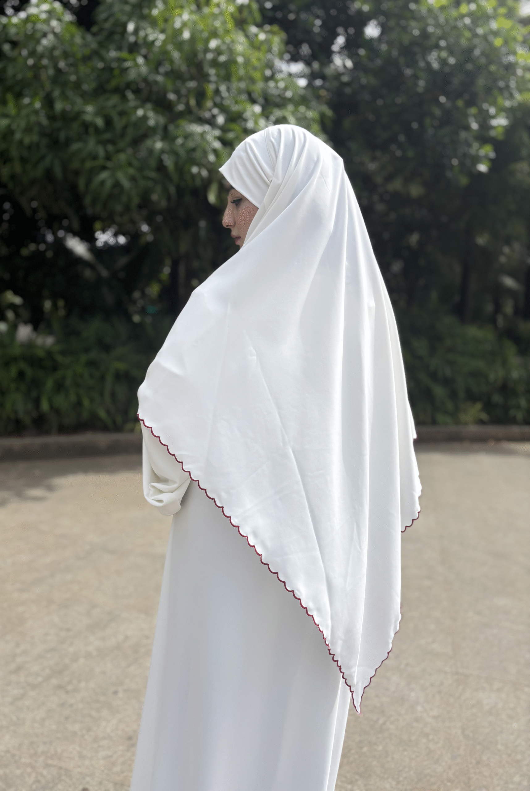 Warda Abaya (White) - Image 3