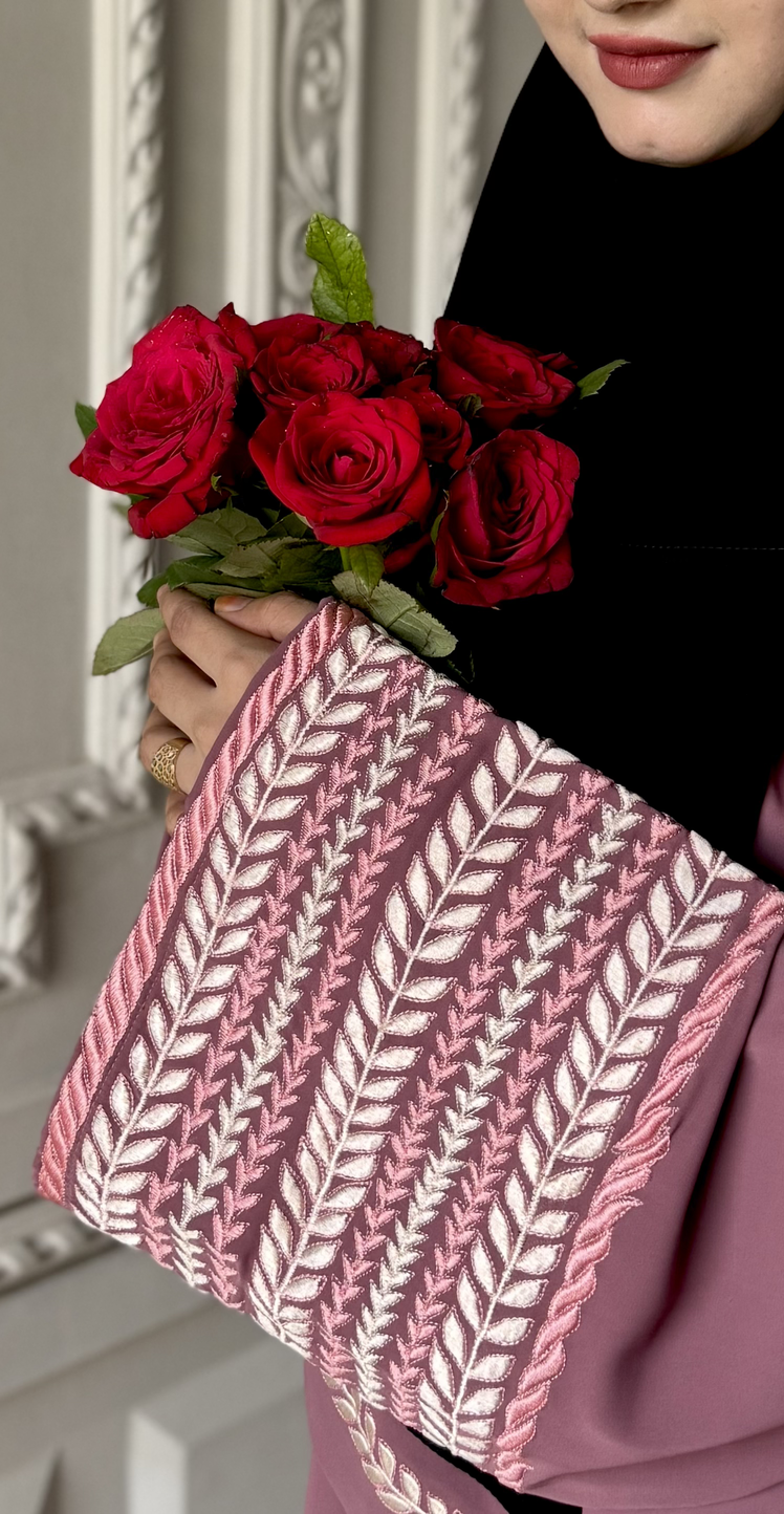 Amirah Abaya (Dreamy Pink) - Image 3