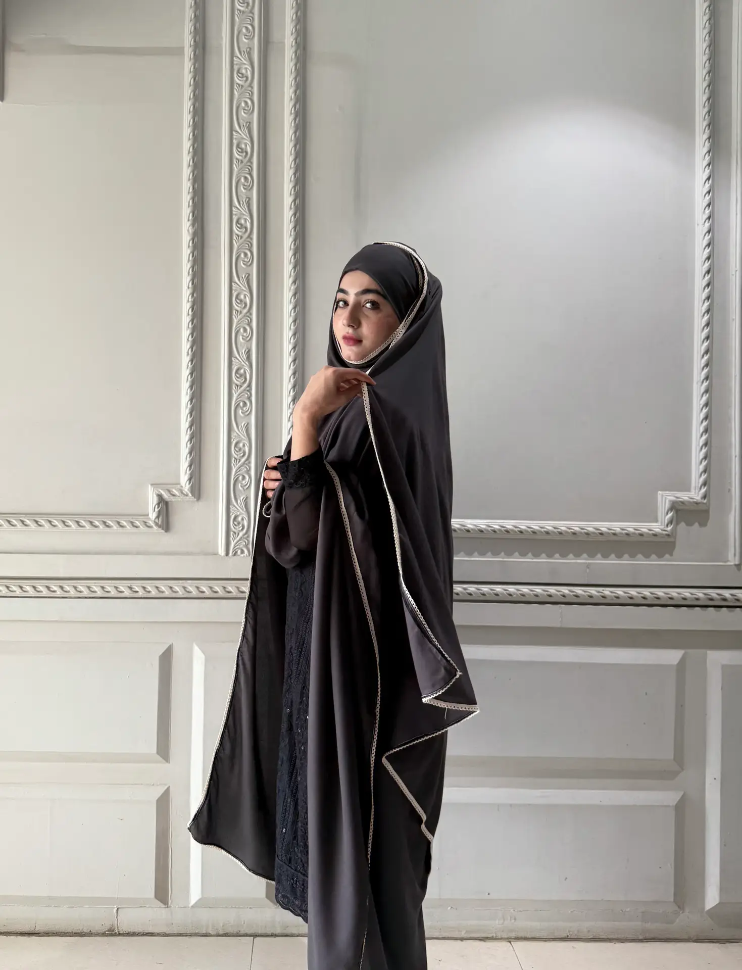 Haya Chadar (Ash Color) - Image 3