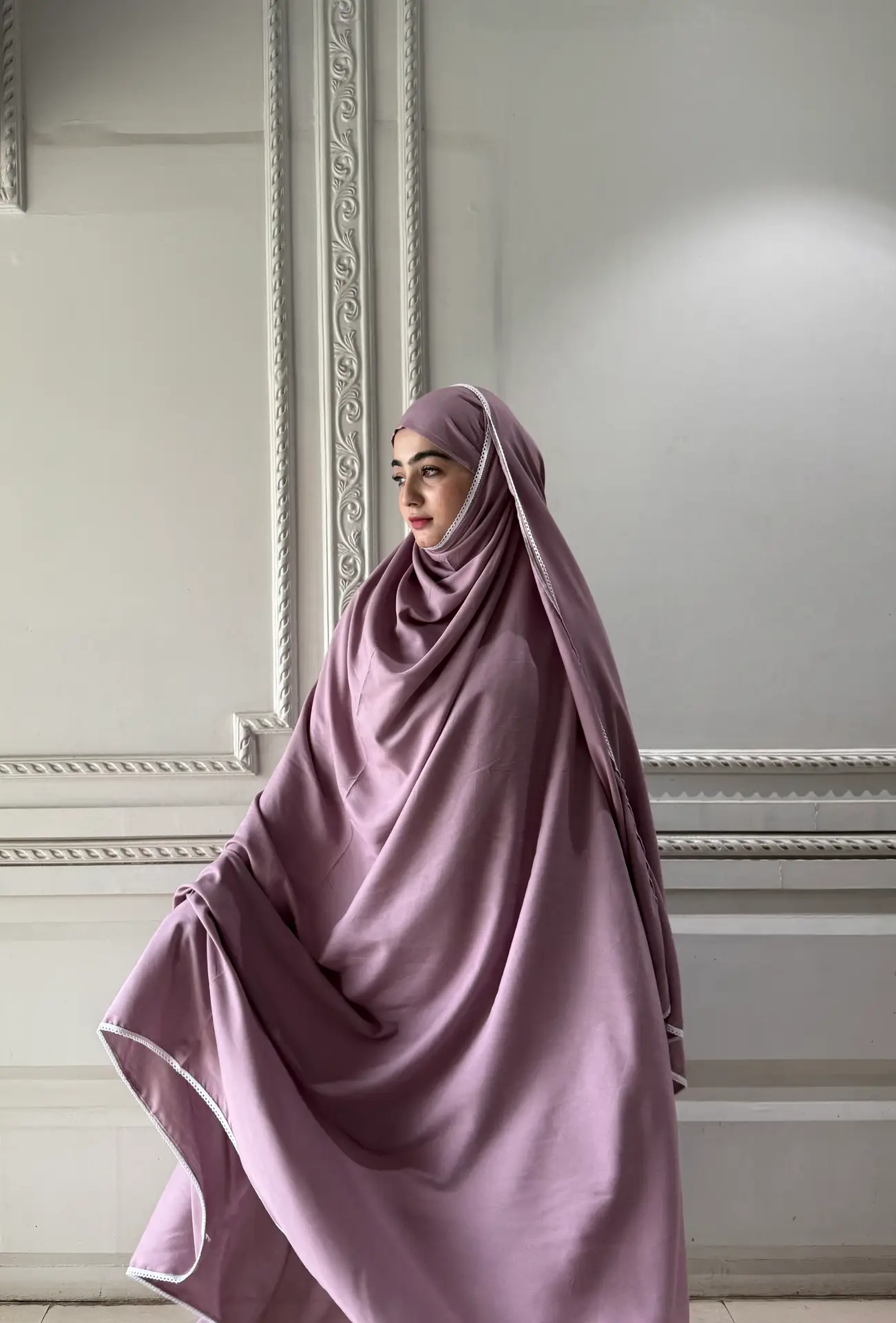 Haya Chadar (Onion Pino)