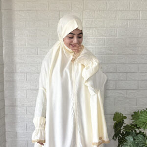 Namaz Makhna With Sleeve (40" Cream)