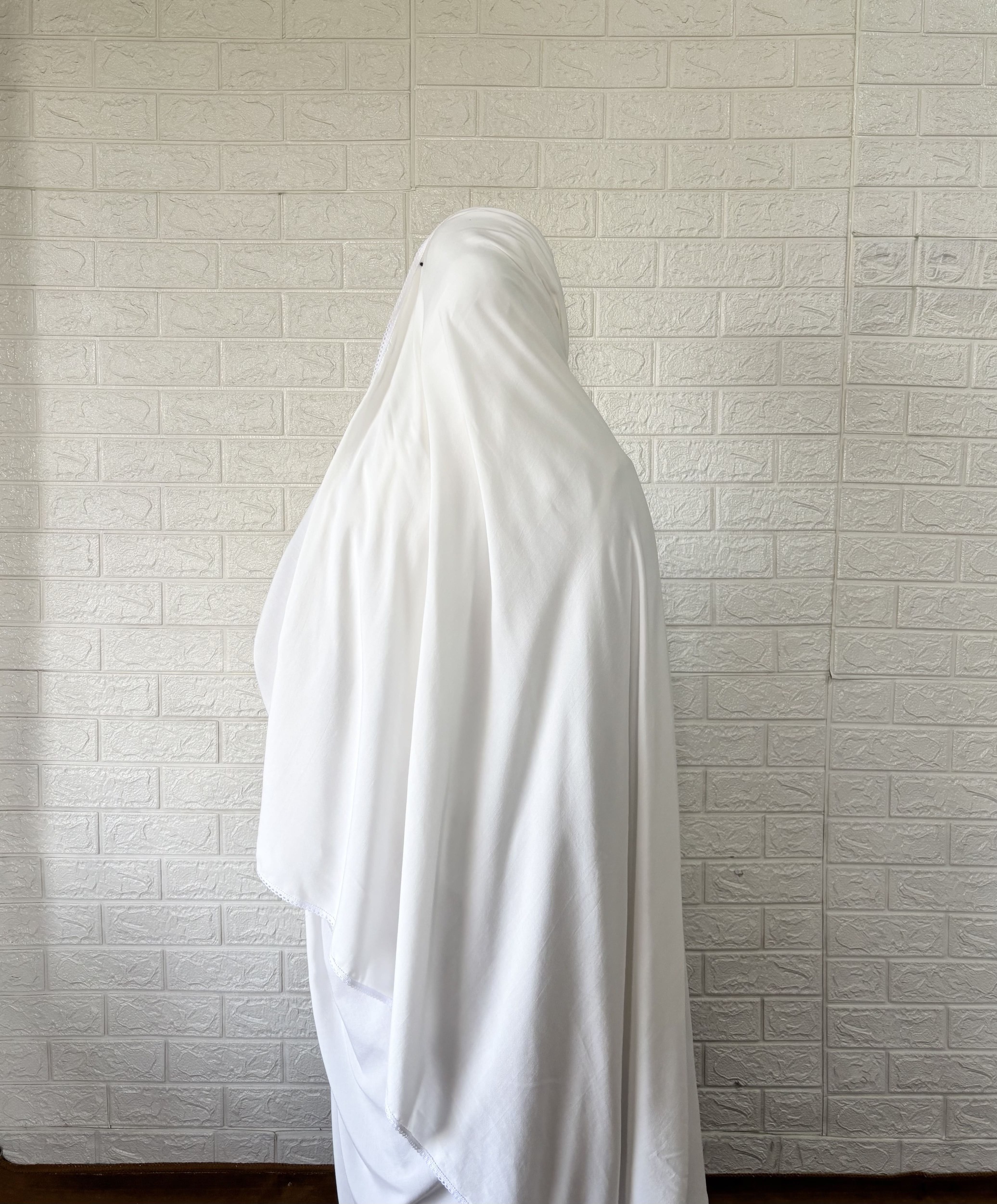 Haya Chadar (White) - Image 4