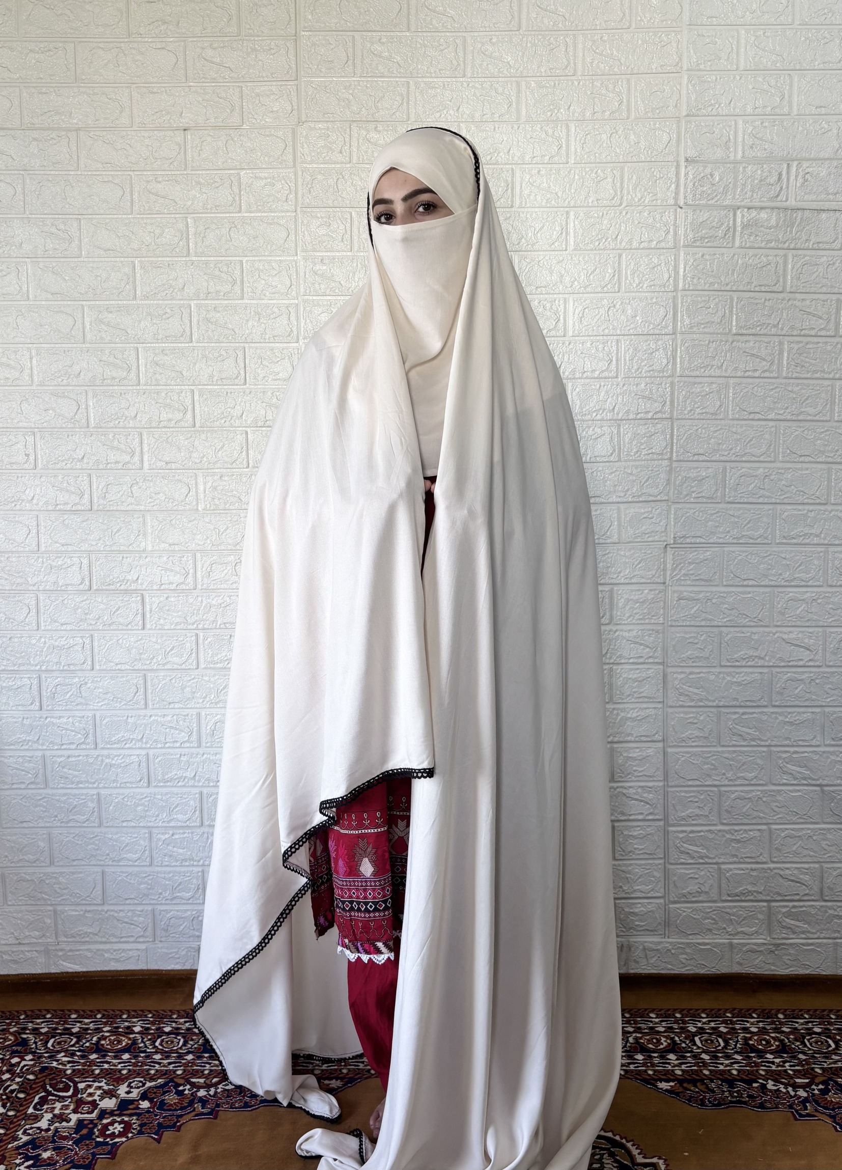 Haya Chadar (Beige Color) - Image 4