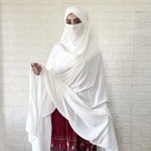 Haya Chadar (White)