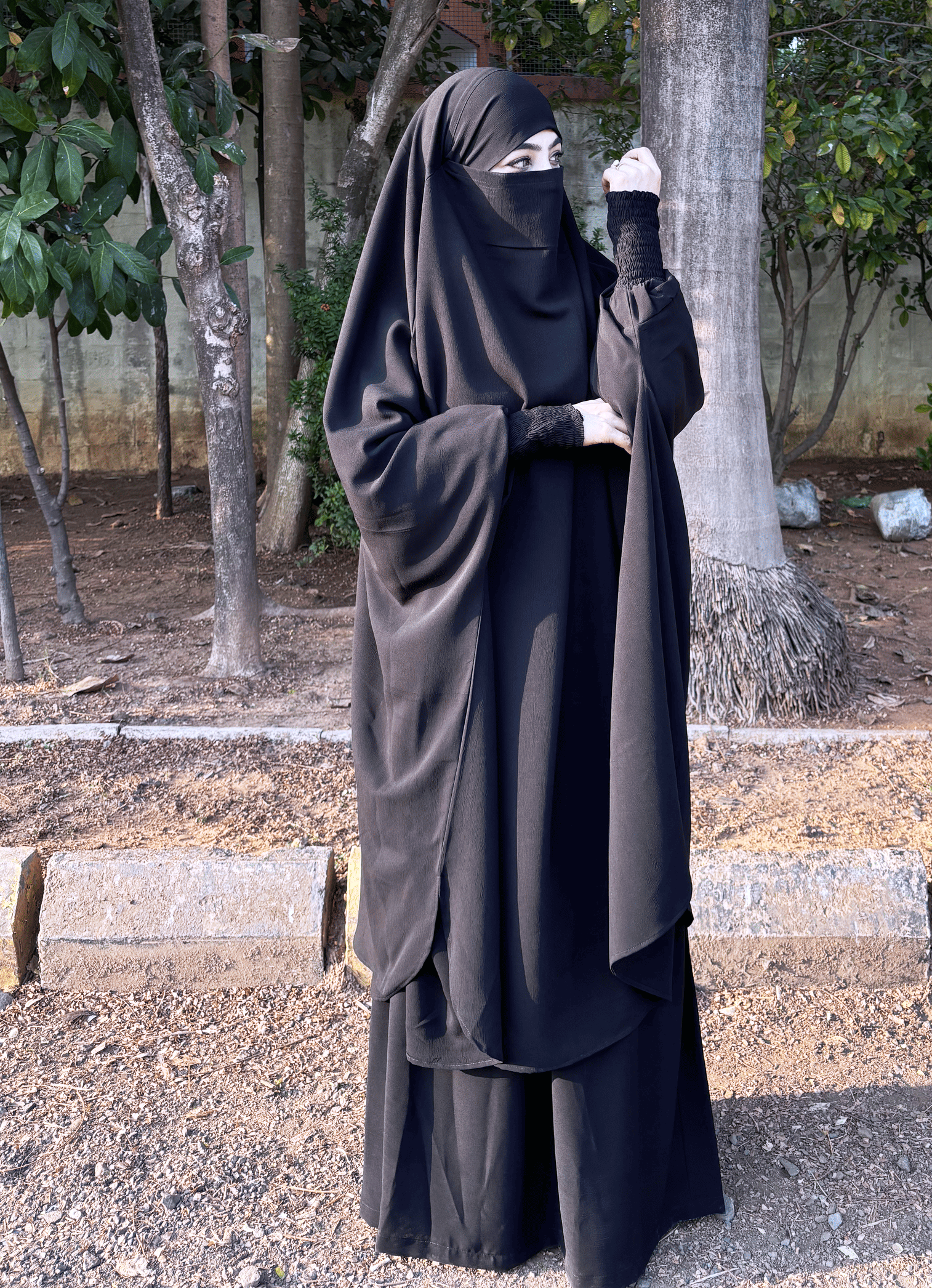 Jilbab with skit and crush sleeve (Black)