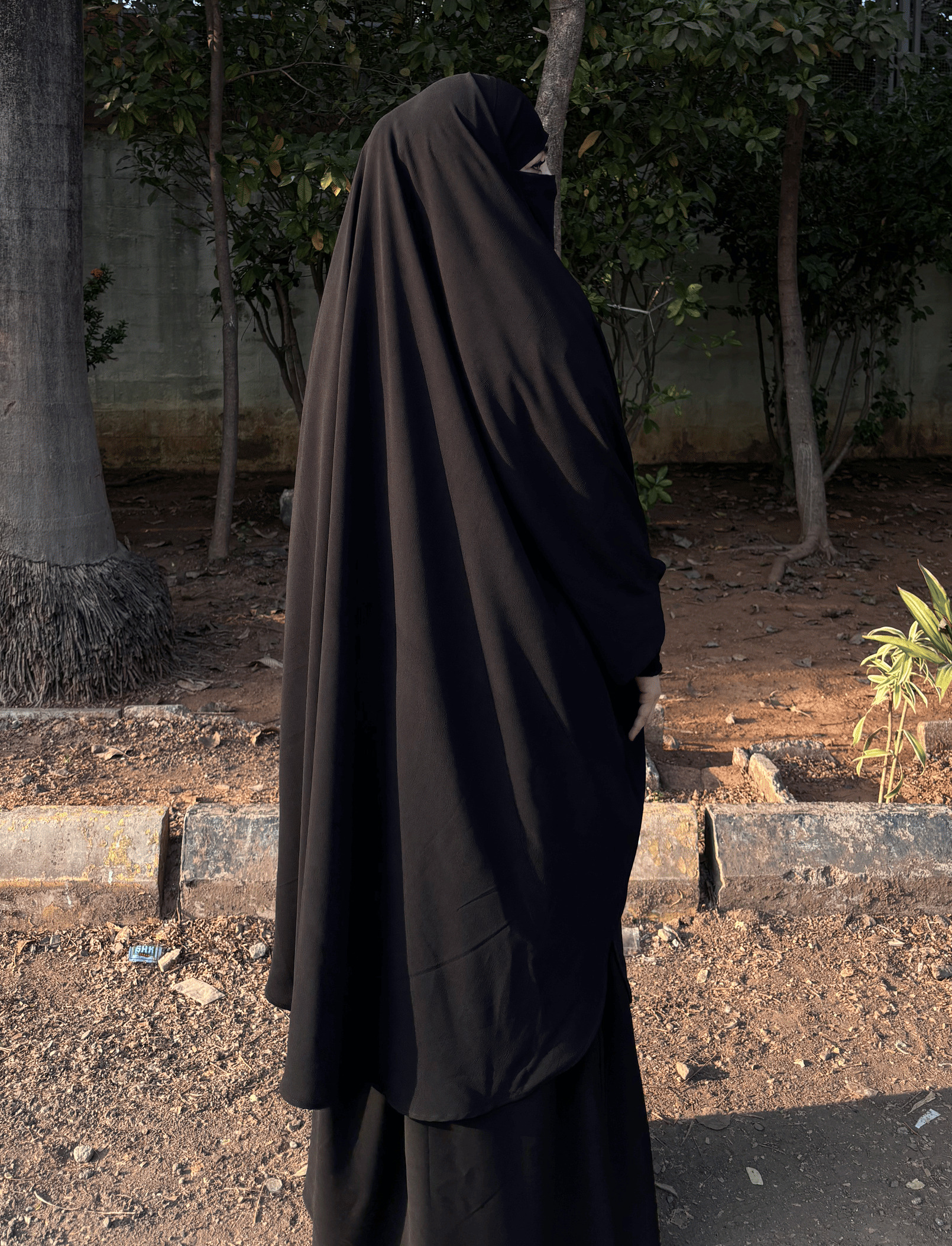 Jilbab with skirt and crush sleeve (Black) - Image 5