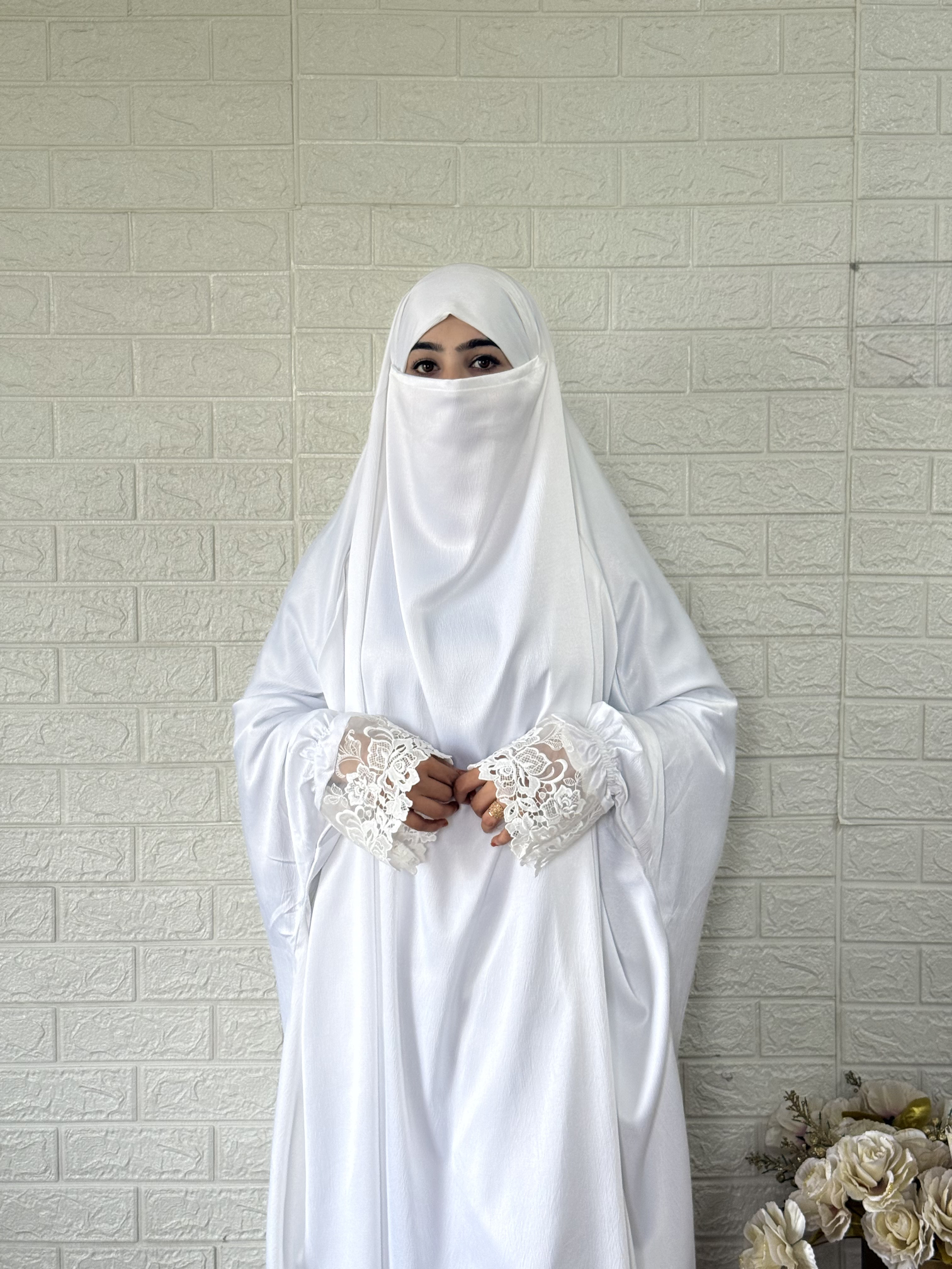 Premium Jilbab with skirt (White)