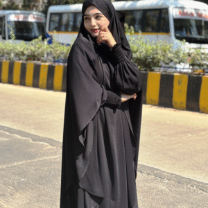 Husn Abaya (Black)