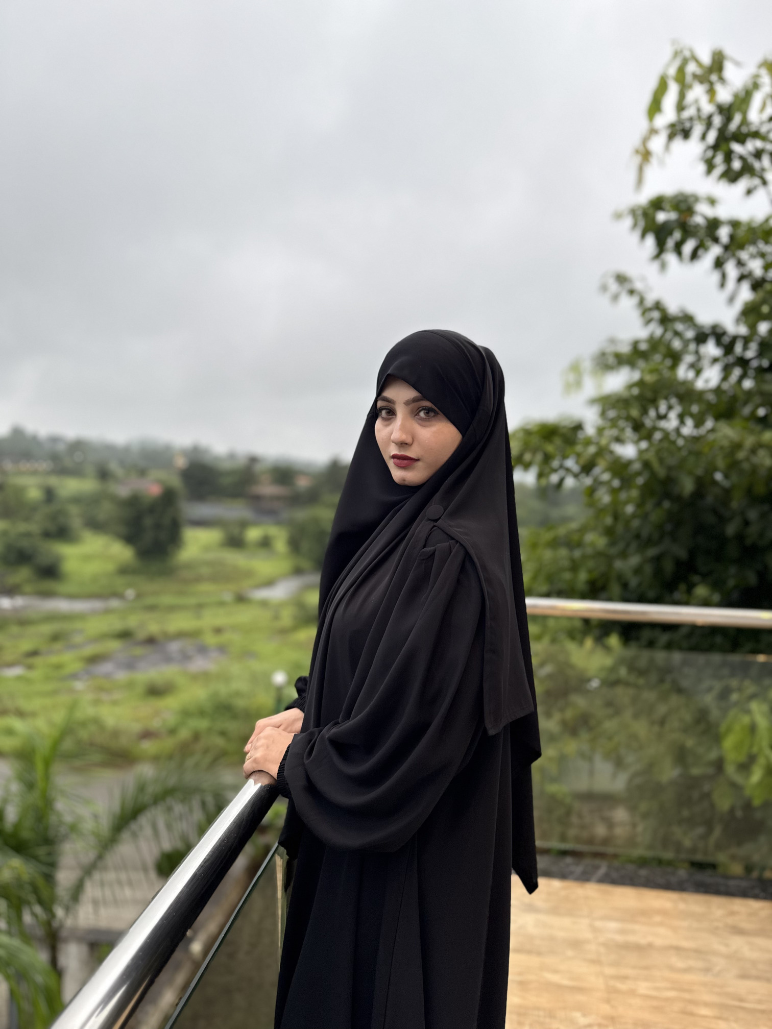 Malikah Abaya (Black) - Image 4