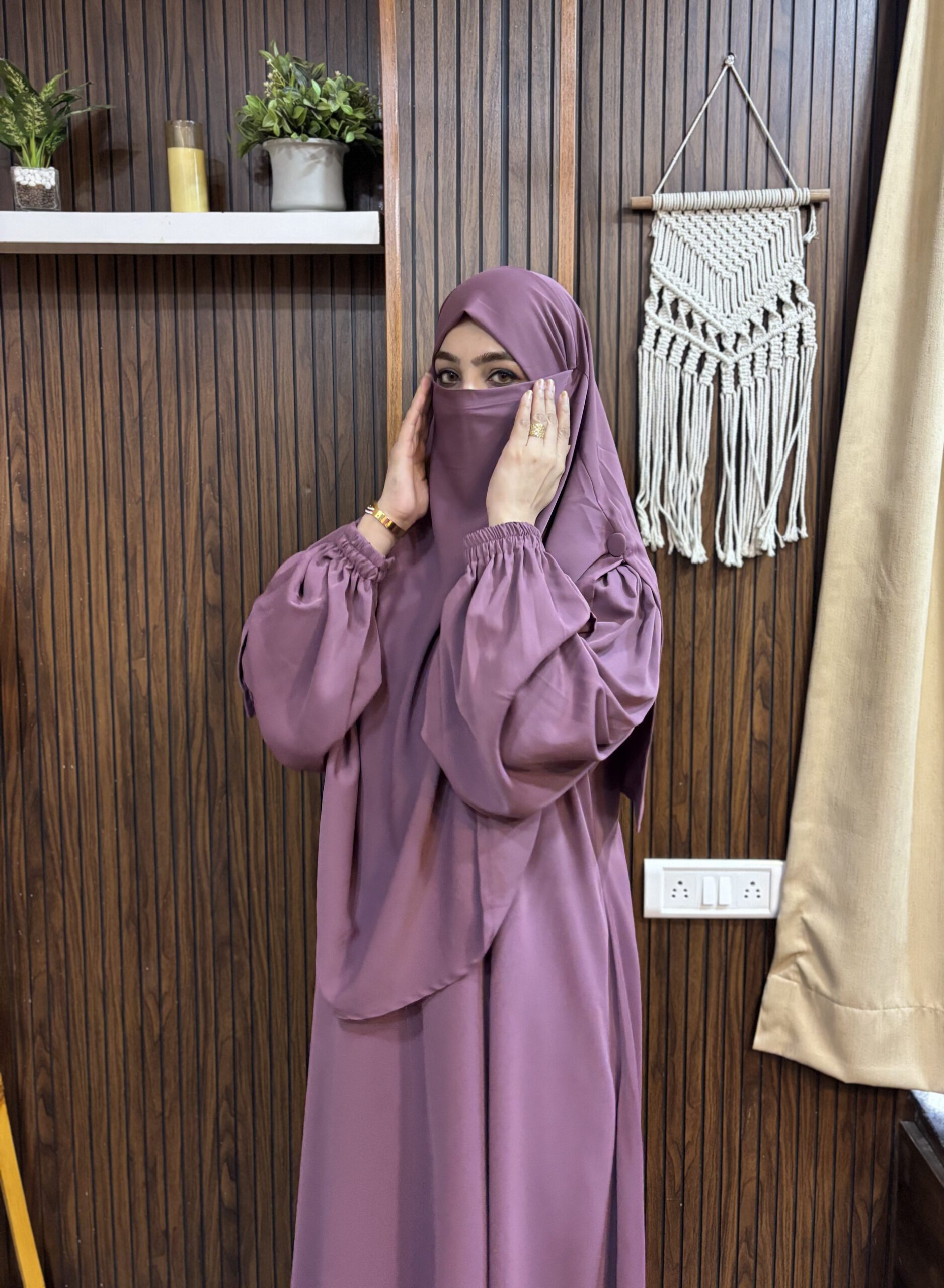Malikah Abaya (Mauve Pink)