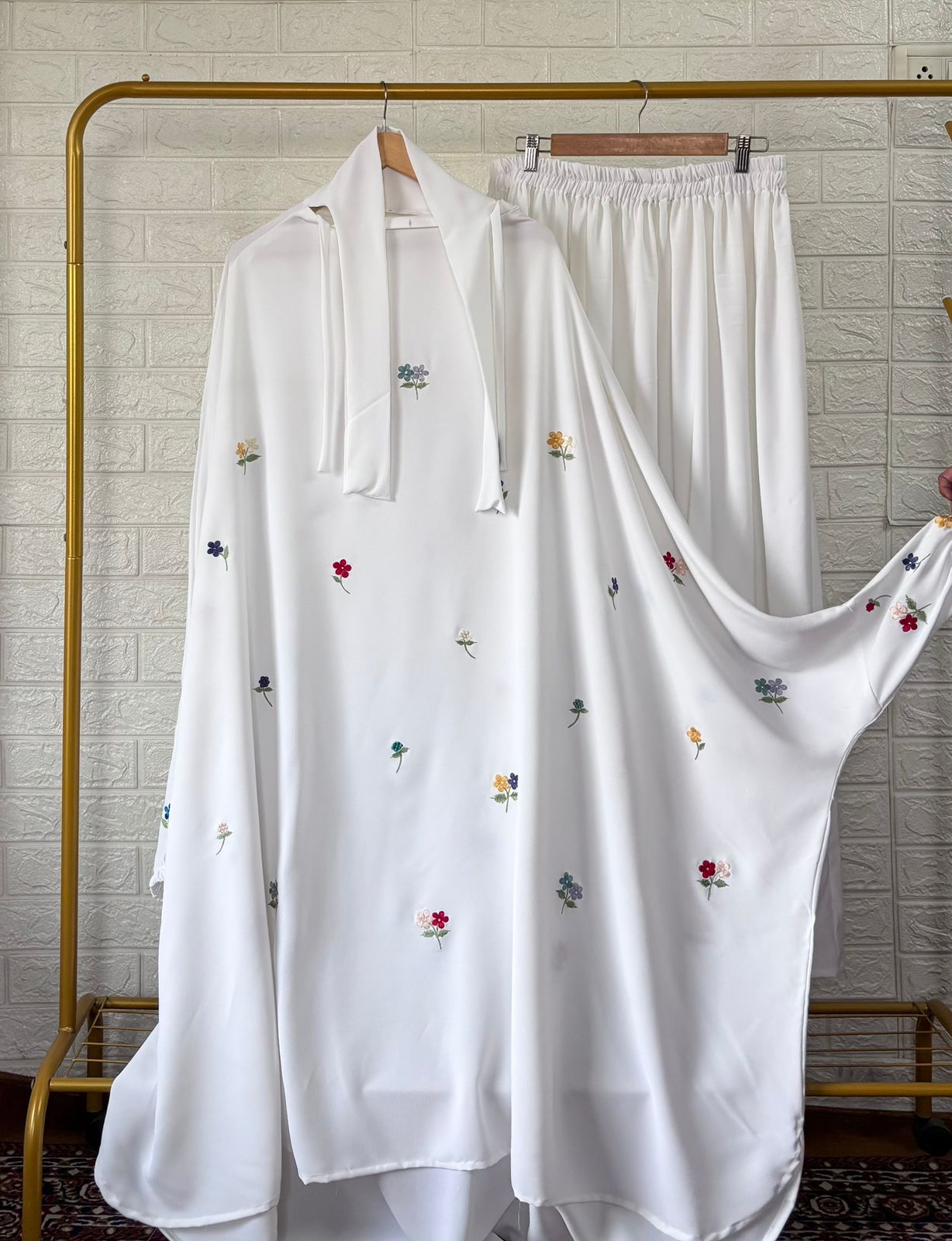 Premium Zuhur Shehwar Jilbab (White) - Image 5