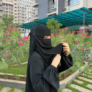 Niqab with inner